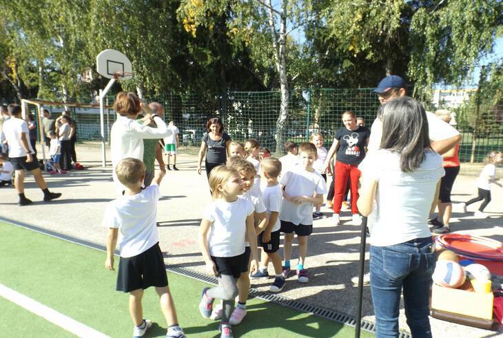 Mozog a Hevesi - az els osztlyosok jtkos sportdlutnja